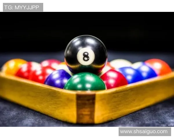 曼城遭欧足联重罚3000万并禁赛一年引发广泛讨论 曼城遭欧足联重罚3000万并禁赛一年引发广泛讨论